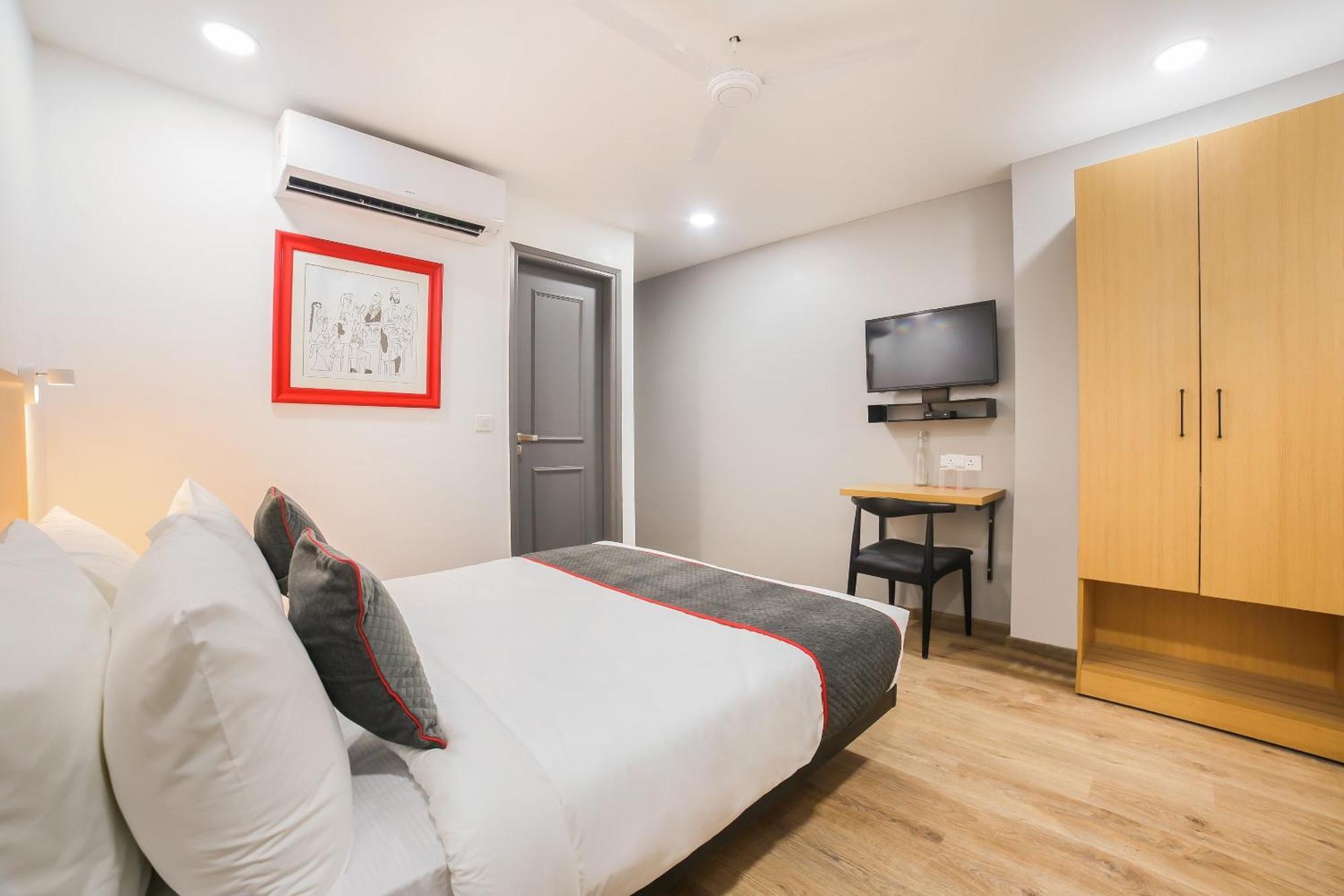 Hotel Super Townhouse Shahdara Near Yamuna Sports Complex Formerly Ipotel 4*