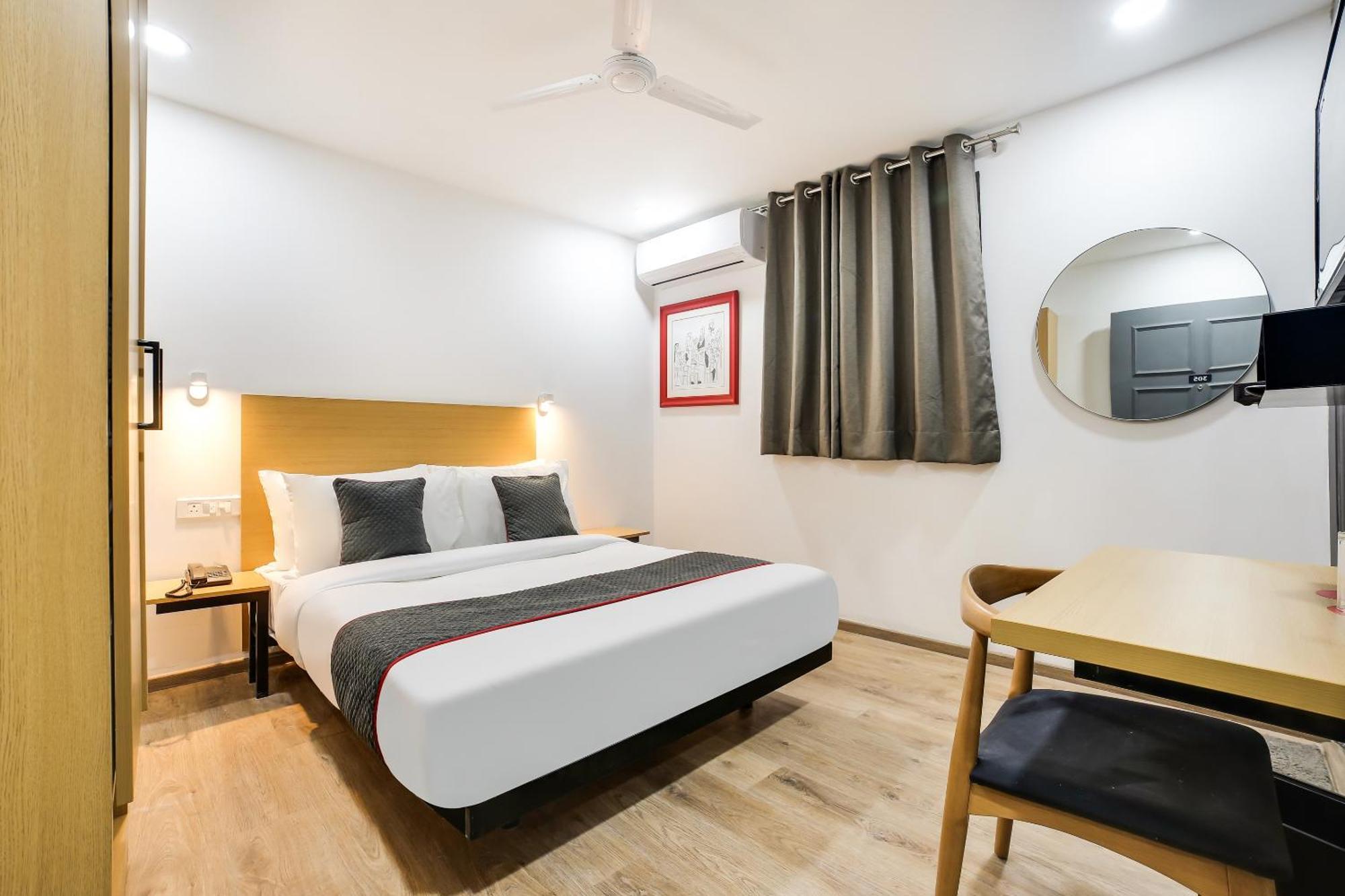 Hotel Super Townhouse Shahdara Near Yamuna Sports Complex Formerly Ipotel