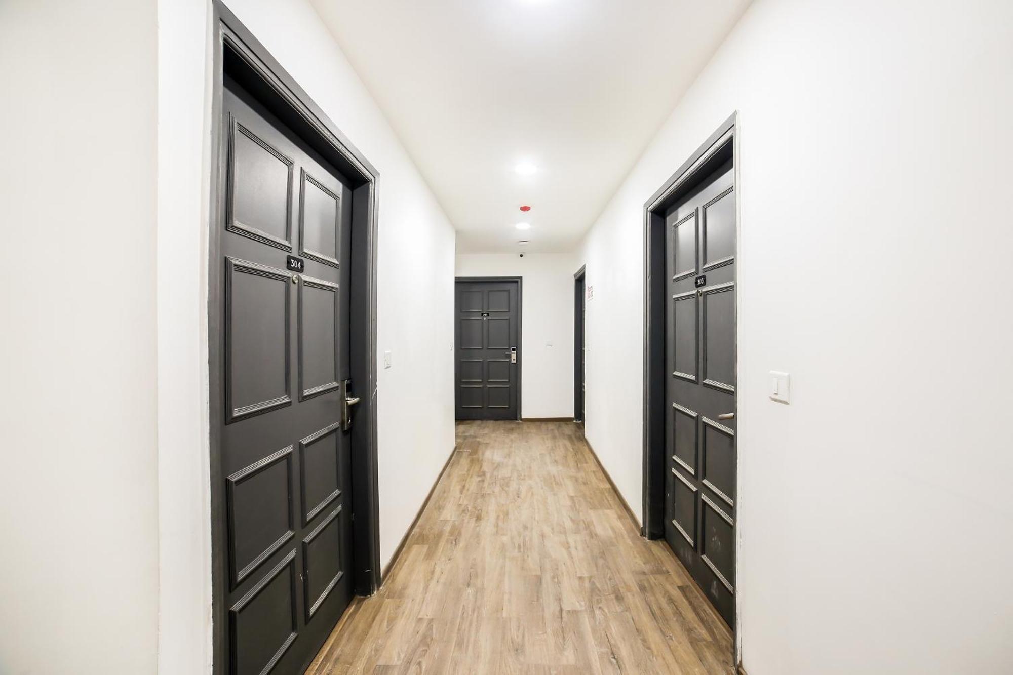 Super Townhouse Shahdara Near Yamuna Sports Complex Formerly Ipotel 4*